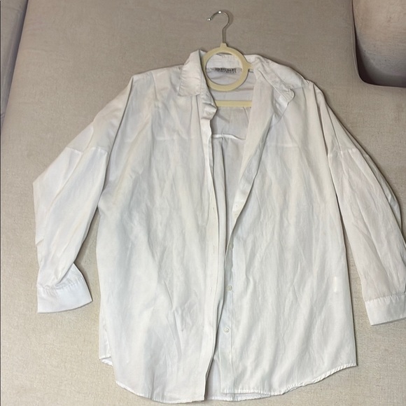 Classic White Casual Button Down Shirt - Picture 2 of 6